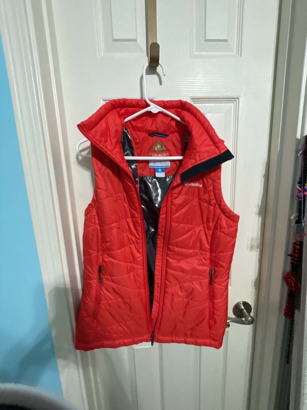 Columbia Women's Mighty Lite III Omni-Heat Red Puffer Vest